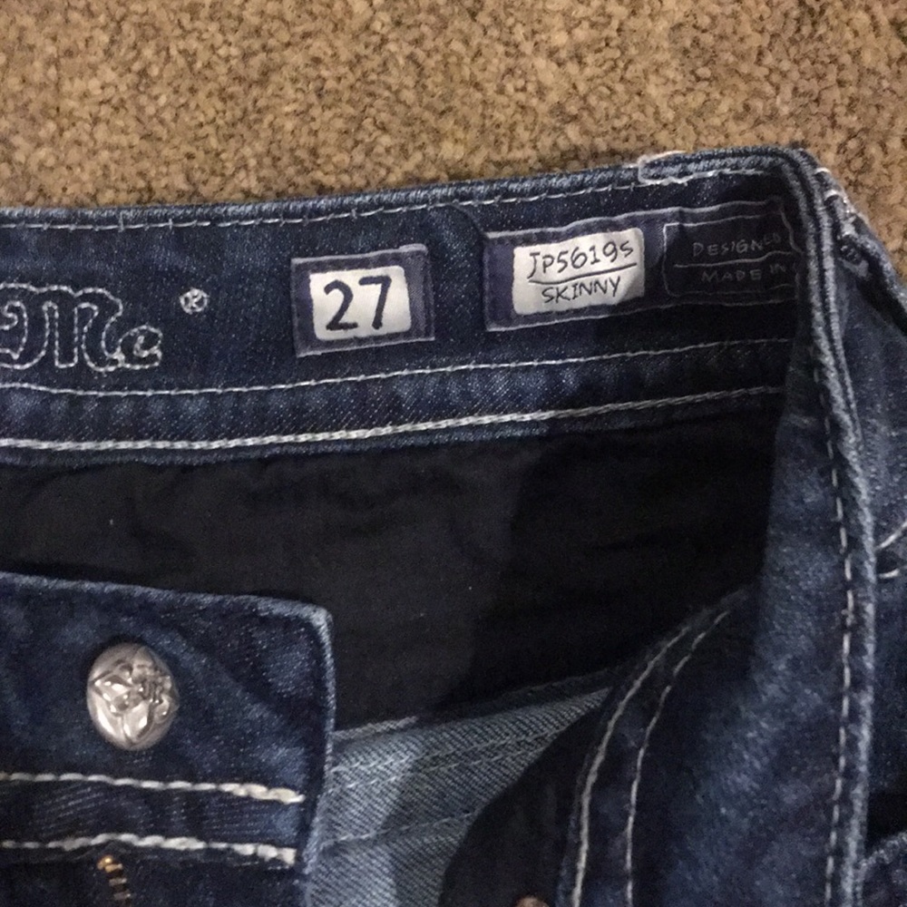 Jeans - Picture 2 of 3